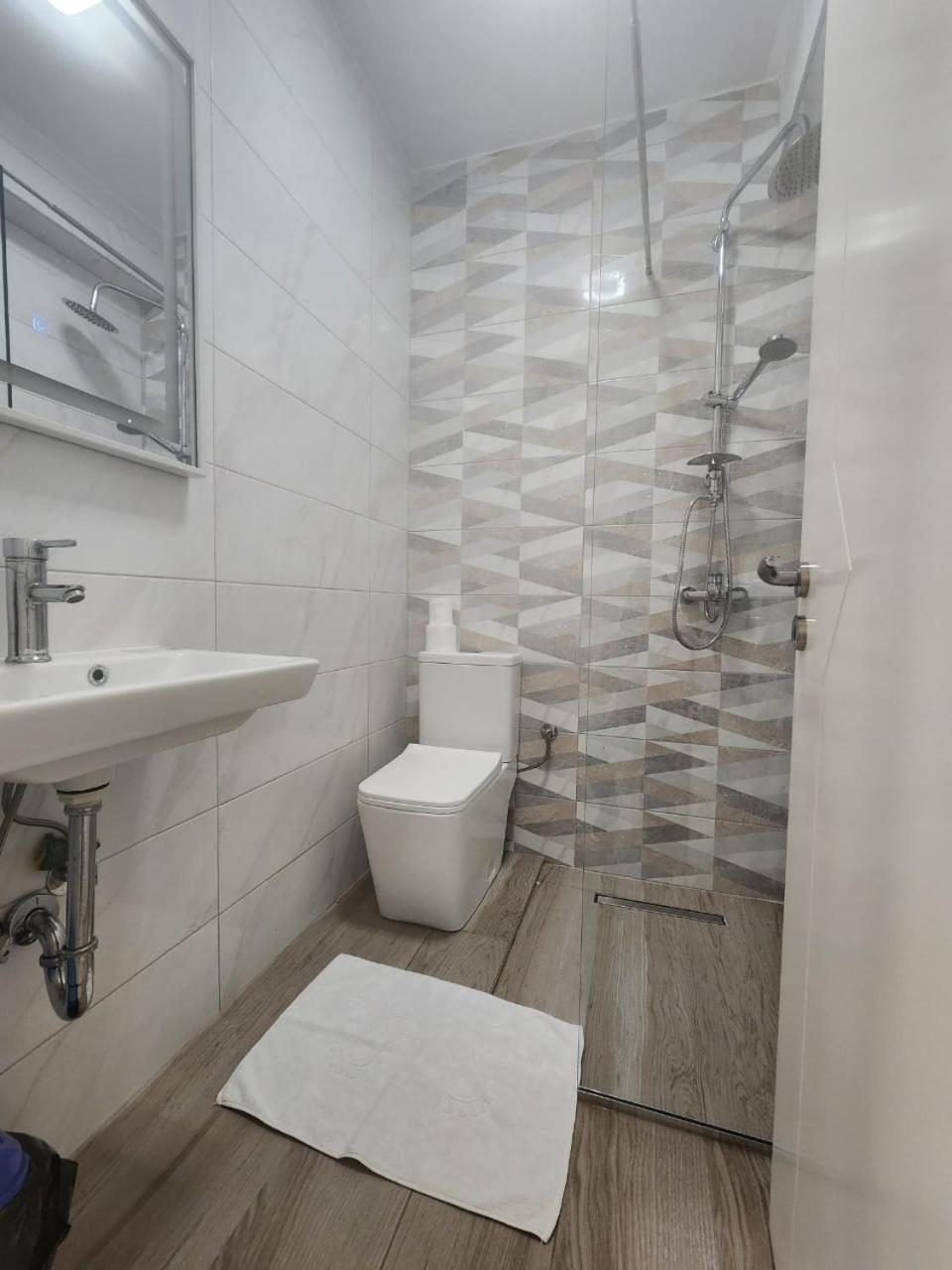 Panoramic Sea View Apartment Sarandë Exteriör bild